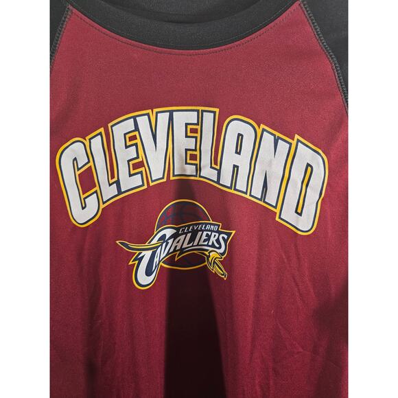 Cleveland Cavaliers Long Sleeve shirt maroon black Size Medium - Picture 2 of 7